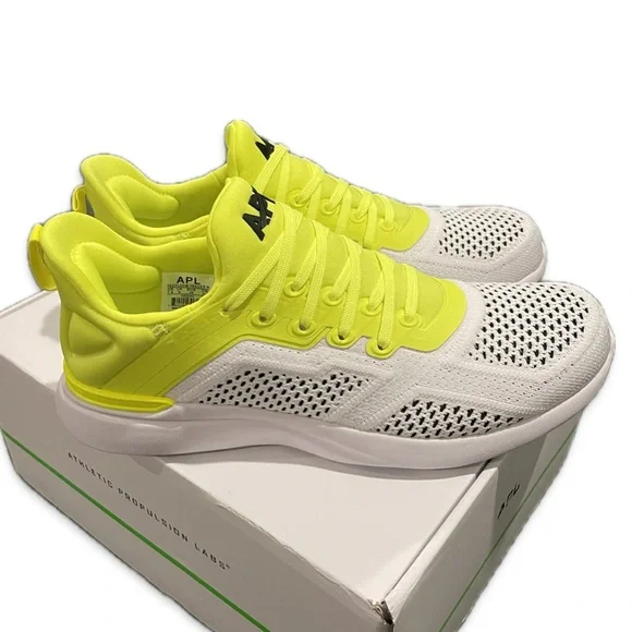APL Mens Techloom Pro Sneakers Size 9.5 Neon Yellow Energy Black Aqua APL | Shoes | Apl Mens Techloom Pro Sneakers Glow In Dark  main image 2